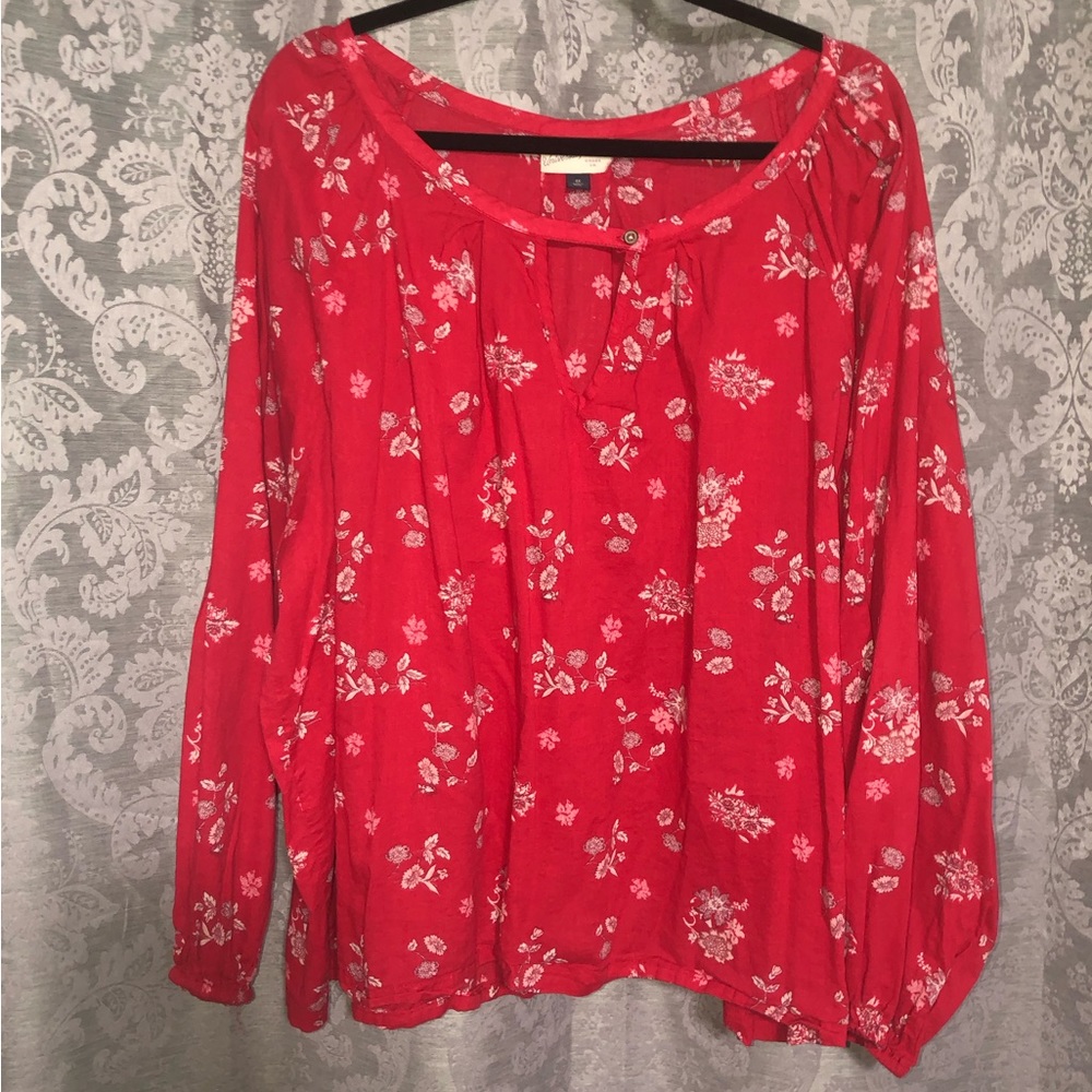 Universal Thread top